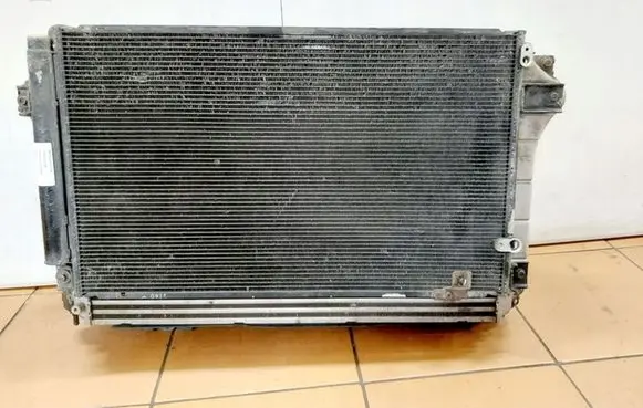 Toyota Corolla Verso AR10 Radiator set 