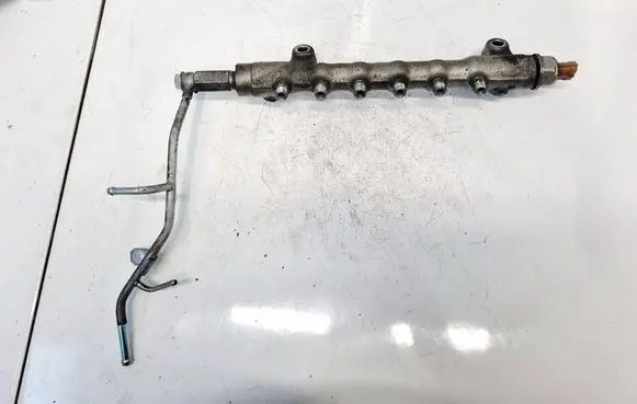 Mitsubishi ASX Fuel main line pipe
