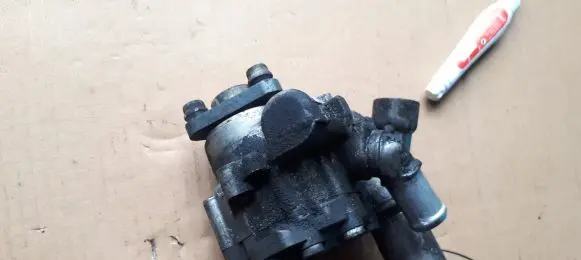 Audi A4 S4 B8 8K Power steering pump 8K0145156L