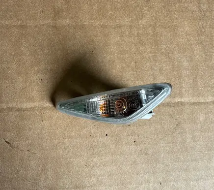Mazda 6 Front fender indicator light 