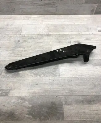 Volkswagen PASSAT B8 Radiator support slam panel bracket 