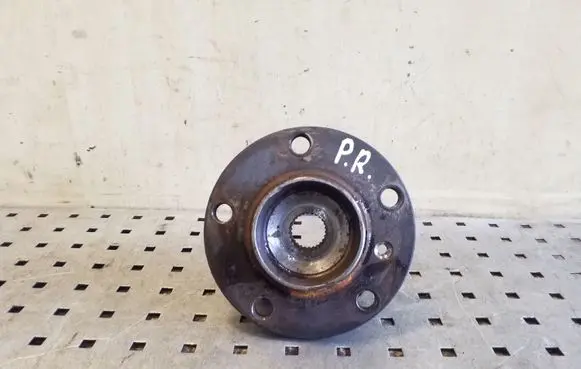 Mini Cooper Countryman R60 Front wheel hub
