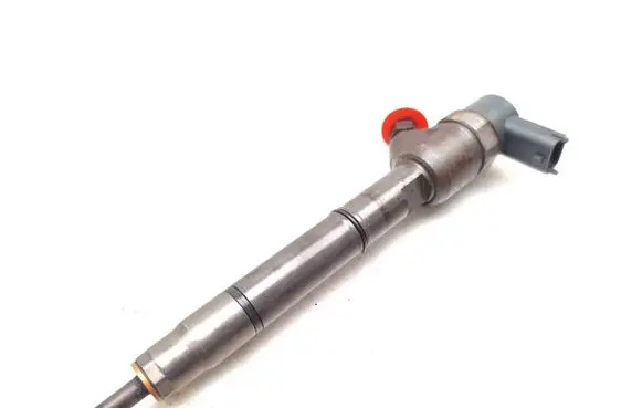 Hyundai i30 Fuel injector 33800-2A900 0445110320