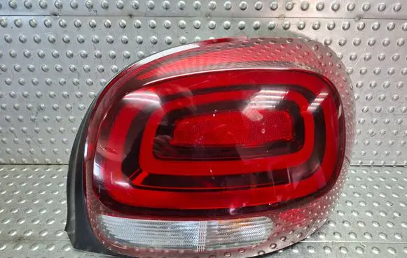 Citroen C3 Rear/tail lights S27624058 9812257480