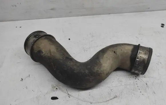 Intercooler hose/pipe