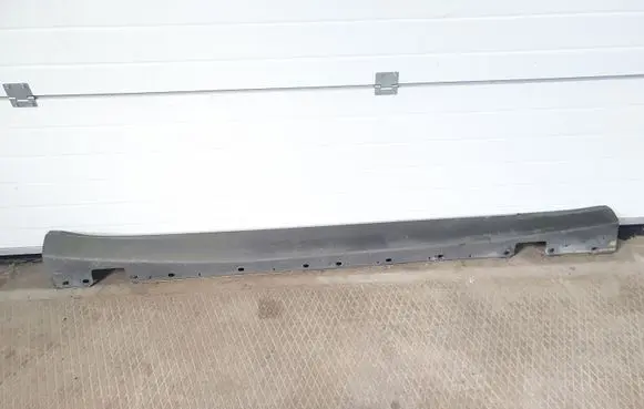 Mercedes-Benz CLS C219 Sill A2196900240