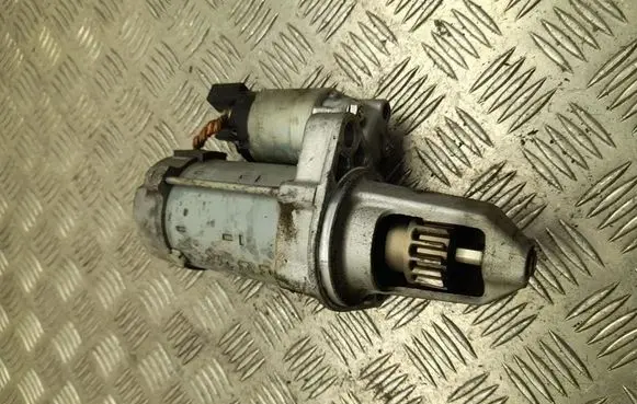 Mercedes-Benz B W247 Starter motor A2609060100