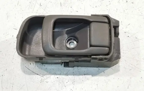 Nissan Navara D22 Front door interior handle