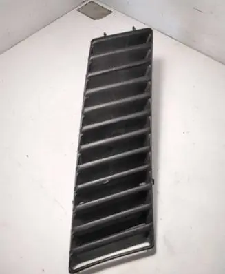Volkswagen Transporter - Caravelle T3 Front bumper upper radiator grill 251853682