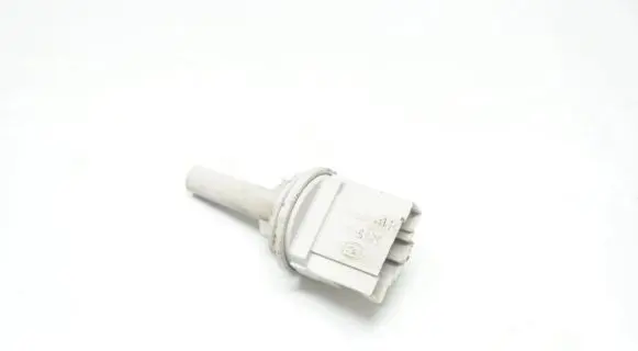 Volkswagen Golf IV Sensor 1J0907543B