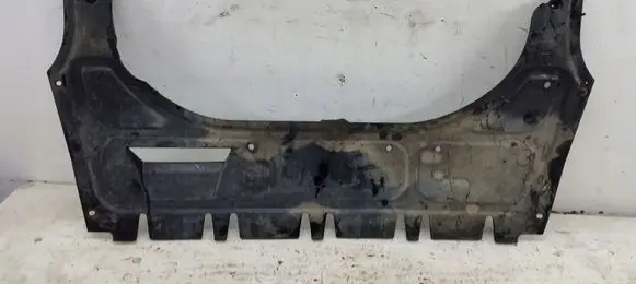 Volkswagen Polo Engine splash shield/under tray 6Q0825237R