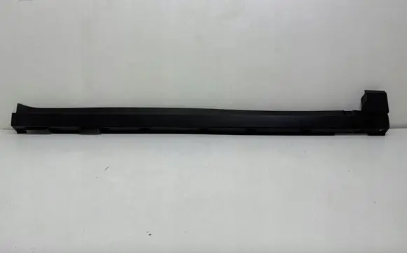 Volvo EX30 Sill 80001695