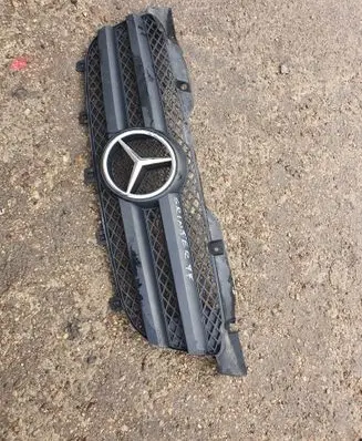 Mercedes-Benz Sprinter W906 Front bumper upper radiator grill 9068800385