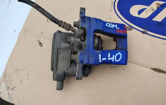 Rear brake caliper