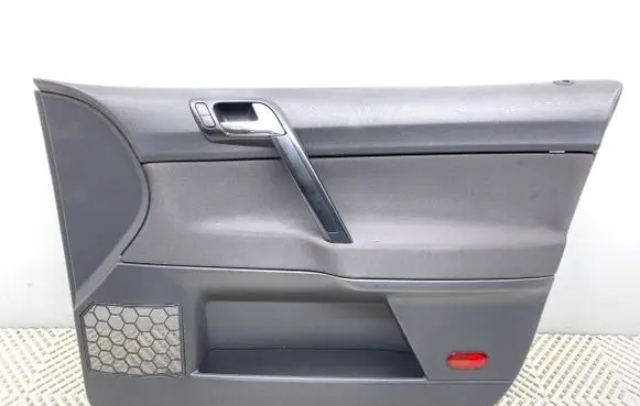 Volkswagen Polo IV 9N3 Front door card panel trim
