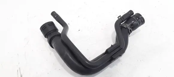 Volkswagen PASSAT B5.5 Engine coolant pipe/hose 8D0121101AD