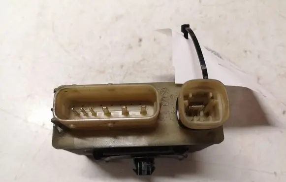 Citroen C5 Glow plug pre-heat relay 9652021180 018010951 41538