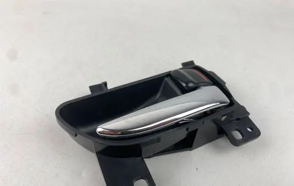 Subaru Outback Front door interior handle