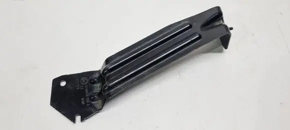 Skoda Karoq Holder (bracket) 57A825135A