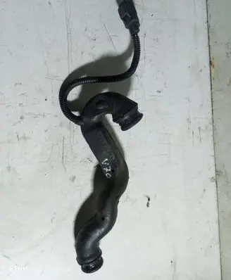 Volvo V70 Breather/breather pipe/hose 30788009