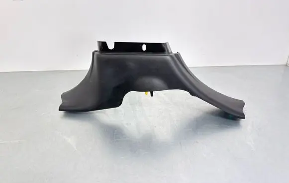 Land Rover Range Rover Sport L494 (B) pillar trim (bottom) CPLA31057A