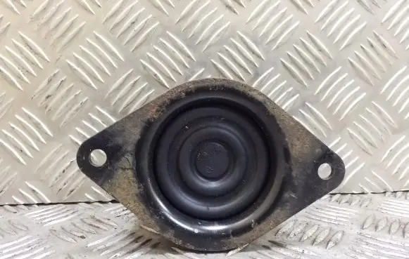 Volkswagen Golf III Engine mount bracket 1H0199262L