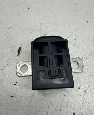 Audi A6 S6 C7 4G Battery relay fuse 4F0915519 130515