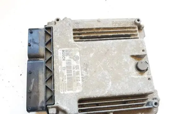 Seat Leon (1P) Engine control unit/module 03g906016aj 0281011730