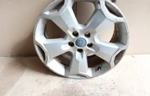 Ford Kuga I R18 alloy rim 