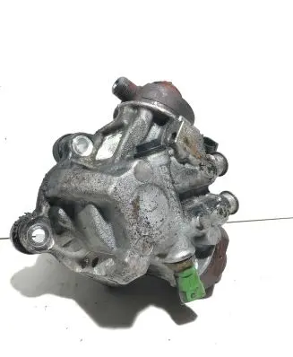 Volvo XC60 Fuel injection high pressure pump 31272896 0445010618