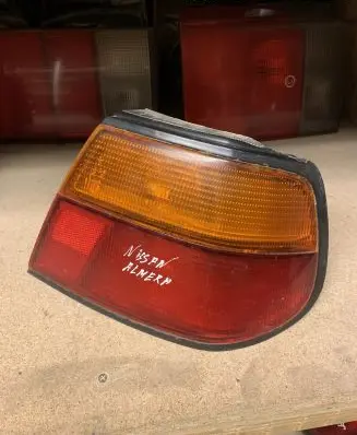 Nissan Almera Rear/tail lights 7379