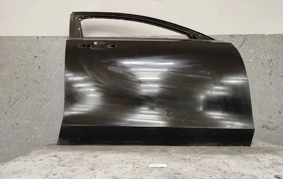 Volvo S90, V90 Front door 32404333 32228624