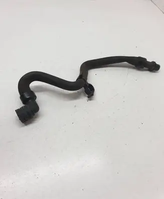 Opel Insignia A Engine coolant pipe/hose 13220138