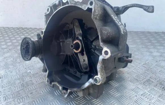 Volkswagen Cross Polo Manual 5 speed gearbox LNR