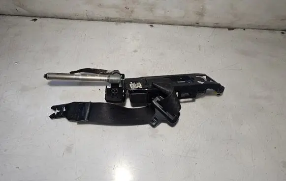 Volvo V50 Front seatbelt 30615571 3038819428