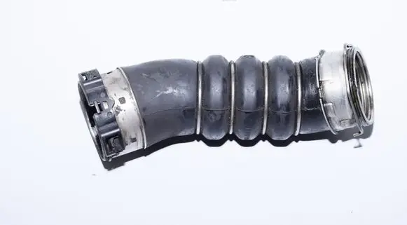 BMW 1 E81 E87 Intercooler hose/pipe 7797480 11279410