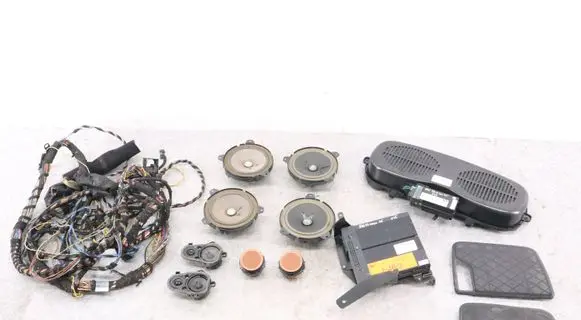BMW 3 E46 Audio system kit 8374849 6920892 7891530