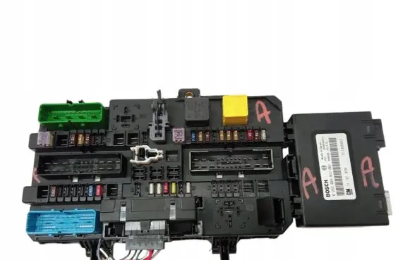 Opel Astra H BSM Control unit 13145020
