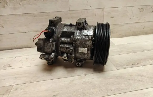 Toyota Avensis T250 Air conditioning (A/C) compressor (pump) GE4472601741 10H00311