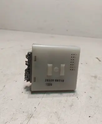 Nissan X-Trail T30 Door central lock control unit/module 285508H710 1X05