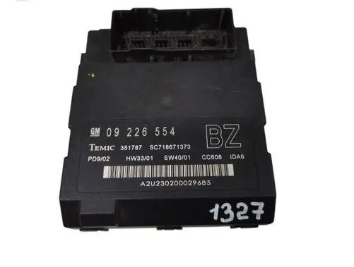 Opel Vectra C Fuse module 09226554