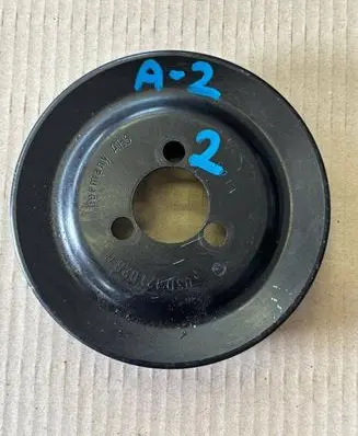 Seat Ibiza III (6L) Water pump pulley 03D121028B