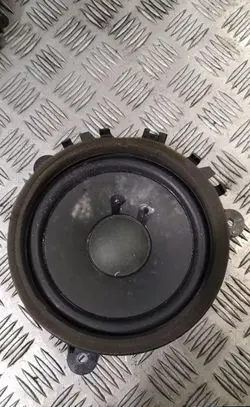 Volvo V70 Front door speaker 30657445