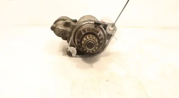 Volkswagen PASSAT B7 Starter motor