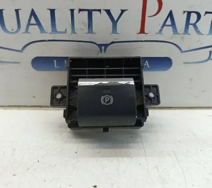 Subaru Outback (BS) Hand parking brake switch