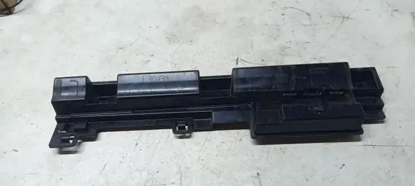 BMW 3 F30 F35 F31 Sill supporting ledge 7256917