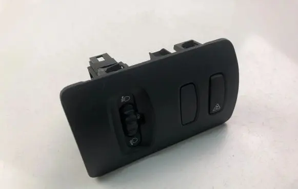 Renault Trafic II (X83) Light switch 8200407753