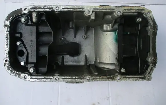 BMW 2 Active Tourer U06 Oil sump 50255043