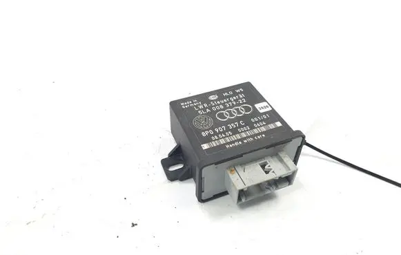 Audi A6 S6 C6 4F Hazard warning light relay 8P0907357C
