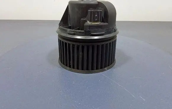 Ford Focus ST Heater fan/blower AV6N18456CA